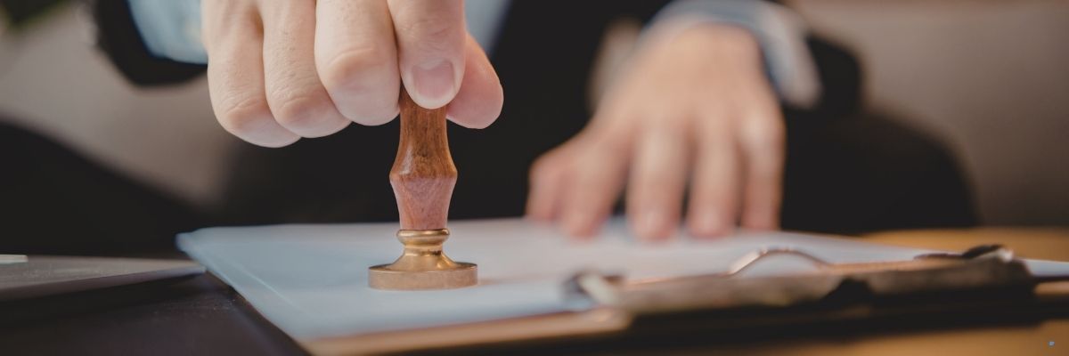 Profesyonel Yazışmalarda Etkili Resmî Dil Kullanımı Teknikleri